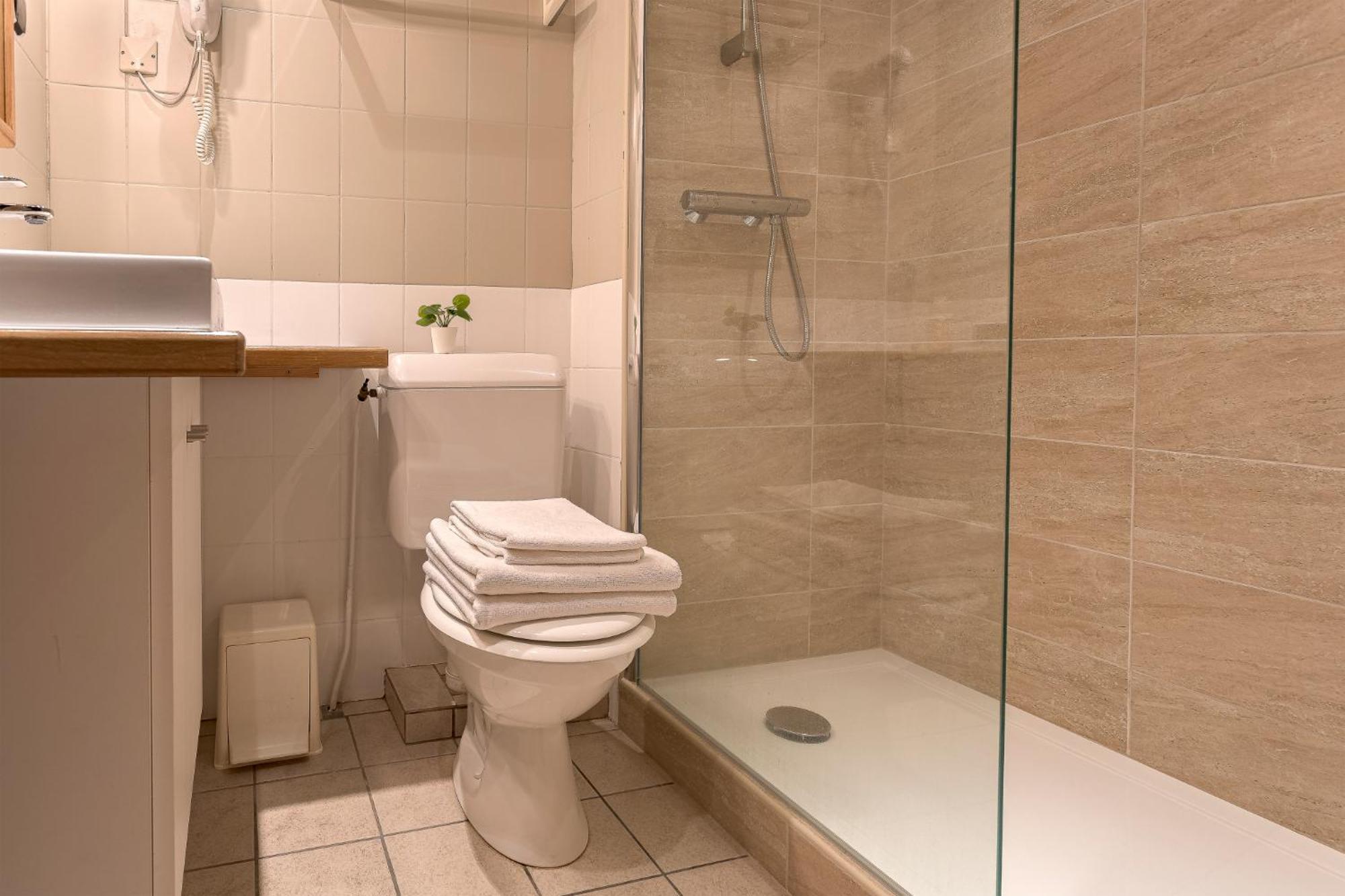 Residence L'Atelier Ennezat Екстер'єр фото